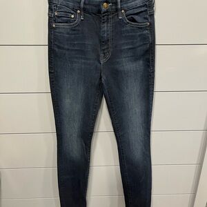 Mother size 25 skinny jean
